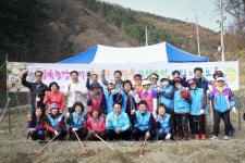 동구 산내동복지만두레, 행복농장표 사랑의 감자 심기