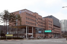 관리가 편한 프로젝터로 수업이 편해졌네요