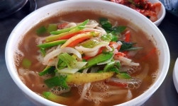 갈마동 숨은 골목 맛집 족발이랑 칼국시