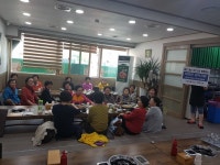 현숙소라 우렁쌈밥과 시노인복지관이 함께 한 독거 어르신 외식 지원