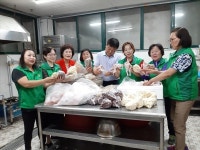 삼성동 새마을부녀회 말복맞이 삼계닭 나눔 행사