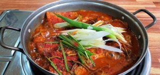 푸근함과 편안함으로 엄마 건강밥상 차려내는 논산회관