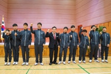 천안인애학교, 전국 첫 장애학생 핸드볼부 창단