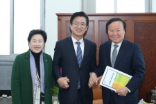 허태정 시장, 예산확보 국회 전방위 행보