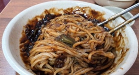 짜장면 1500원, 짬뽕 2500원 착한가게 매일반점