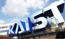 카이스트, 아이카이이스트 상대 상호사용금지 소송