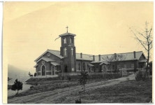 벽돌마다 깃든 기도, 부강성당에 종이 울리면