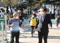 장종태 대전 서구청장, 만년동 찾아 주민과 행복동행