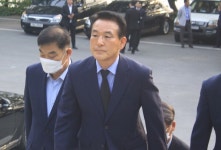 국민의힘 백성현 논산시장 후보, 충령탑·궐리사 참배 '원팀승리' 다짐