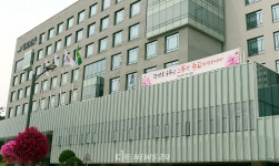 50년 공직 마감 황선봉 예산군민께 감사, 이제 가족과 함께