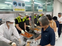 상미식품㈜, 천안시종합사회복지관 찾아 사회공헌활동