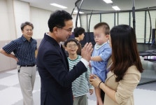 대전 동구, 아동 및 여성 복지시설 등 10곳에 위문품 전달
