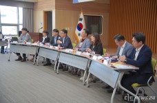 세종시 버스 무료 시기상조 공감대 확산...전문가 그룹 견해는