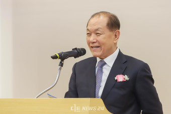 與 비대위원장 황우여 지명..민주당 