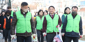 대전 서구 관저2동 자생단체, 귀성객 맞이 플로깅 캠페인 진행