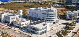 행정·소방·치안·우편·문화·복지·체육시설 다 모았다