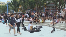 넘쳐나는 길거리 공연…소음인가 예술인가