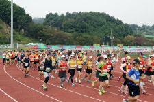 평화 통일 기원 유라시아 횡단 마라톤 382일째... “북한~서울 구간도 달리고 싶습니다!”