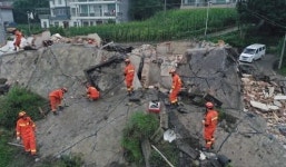 중국 쓰촨성 지진으로 12명 사망·135명 부상