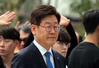 이재명 경기지사, 항소심서 벌금 300만 원 선고…최종확정시 당선무효