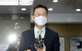 이종호 과기부 장관 후보자, 학술대회 출장에 아들 동반 논란