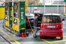 정부, 유류세 인하 효과 확대…주유소 담합 집중 단속