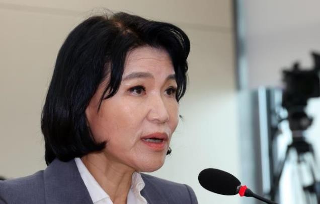 이진숙 위원장, 2차 청문회서 야당공격에 답하며 논란 결정 공감부문 관심 증폭