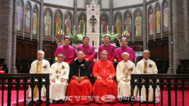 성유축성미사 거행, 정 추기경 서임 10주년 기념식도 열려
