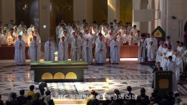 대구대교구, 주교좌 범어대성당 시대 열어