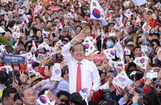 홍준표 후보, 국방. 교육. 노동장관 발표하나?