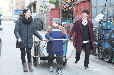 “가벼운 손수레 만들어 어르신 도와요”