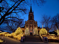 대전 공세리성당, 반짝 반짝 빛나는 ‘성탄 마을’로 변신