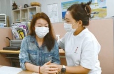 [사랑이피어나는곳에] 백혈병 이겨내는 모습, 몽골의 가족들에게 보여주고파