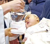 [떠나자! 파울리타 수녀의 유익한 교리여행] 39. 여행지 : 세례성사