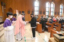 서울 돈암동본당, 경청하고 나누며 함께 걷는 여정 체험