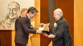 ‘전·진·상’ 실천 반세기… 사회 그늘 밝히다