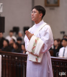 “I Hope to Be Another Father Lee Tae-seok”: From Medicine to the Priesthood