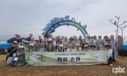 ‘축성생활의 해’ 수도자들, 평화를 기도하고 행복을 맛보다