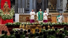 교황 세계 가난한 이의 날 …1300명 초청 점심