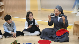 성교육 중요성 부각, 강사 근로환경은 열악