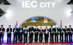 4차 산업혁명을 이끄는 힘! 2018 IEC 부산 총회 개막 