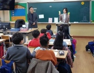동서발전, 지역사회 어린이 교통안전 위한 ‘옐로카드’ 기부