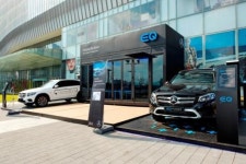 더클래스 효성, 이동형 전시장 ‘EQ 큐브’서 벤츠 ‘더 뉴 GLC 350e 4매틱’ 시승
