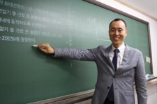 김신일 좋은씨앗 전기소방학원 원장, 개원 4년 만 전기기술사 최다 배출…“‘암기’ 대신 ‘이해’ 가 비결”