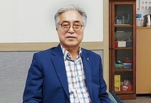 사천 서포중학교, 빈재민 명진전력 대표에 감사패 수여