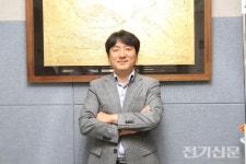 피플&컴퍼니_이원표 신보 관리･공공사업부문장 겸 대표이사 업계 1위 존재감…비결은 신뢰 그리고 사람