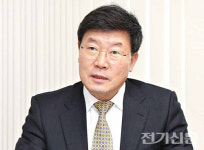 (The 에너지) 한전이 살 길 : 정보를 공개하고 사람을 키워야 한다.