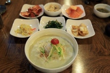[맛집]생면으로 만든 서리태콩물국수