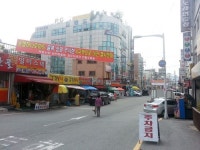 하나로마트 이전 채비…학동시장 “우리 죽으라고?”