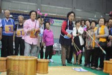 [노인신문]“이기든 지든 마음 즐거우니 이것이 축제”
